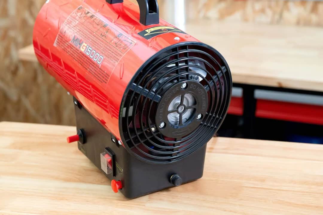 Cañón de calor a gas propano butano: calidez eficiente para grandes espacios